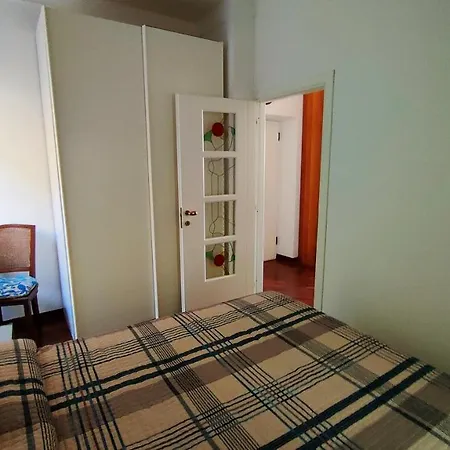 Bellavista شقة